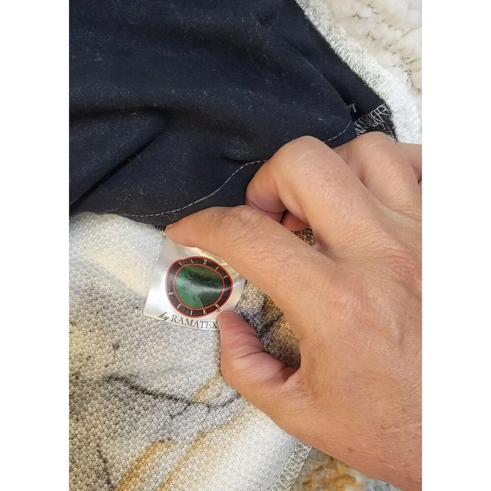 Cabin Fever by Ramatex Sherpa Pullover Bear Sweater - Picture 6 of 15